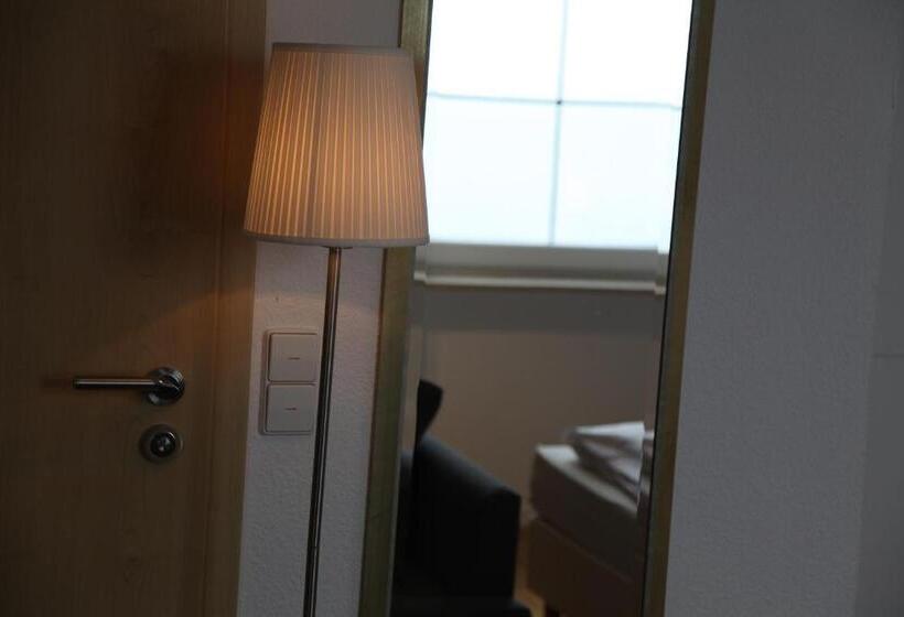 Отель Seepromenade