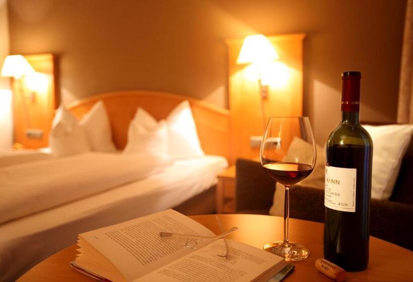 호텔 Wiedemann S Wein