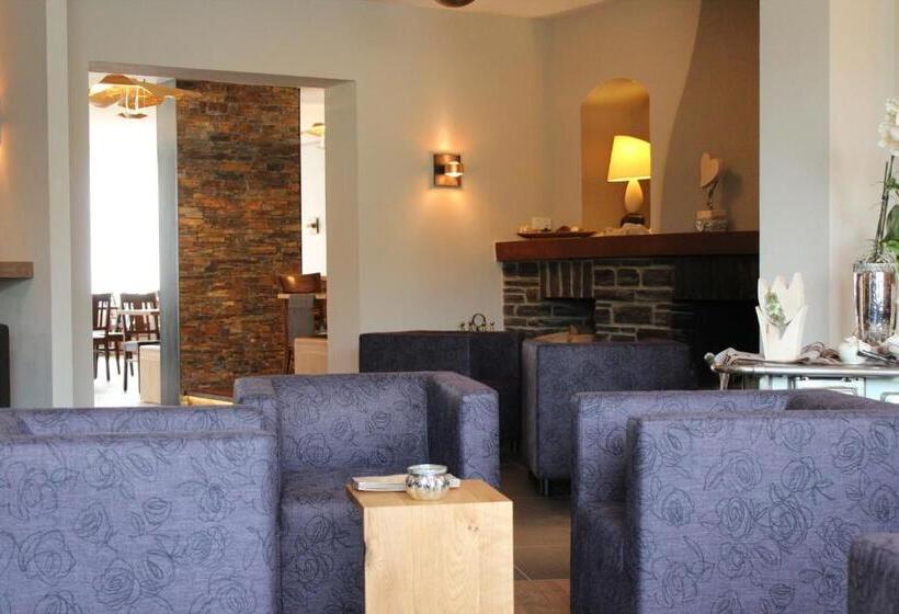 Naturpurhotel Maarblick