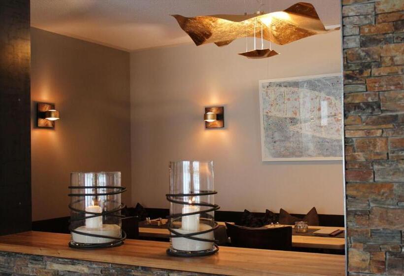 Naturpurhotel Maarblick