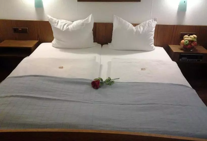 S&l Hotel Neuss