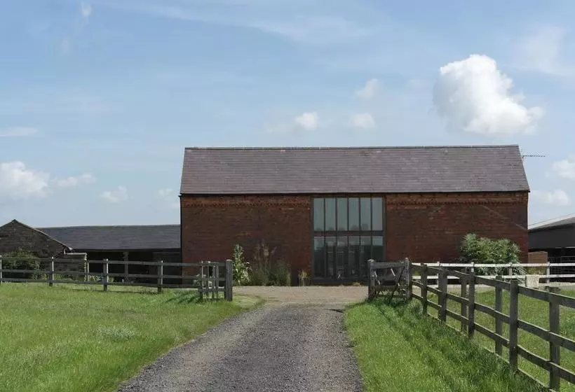 Bed and Breakfast Handley Barn