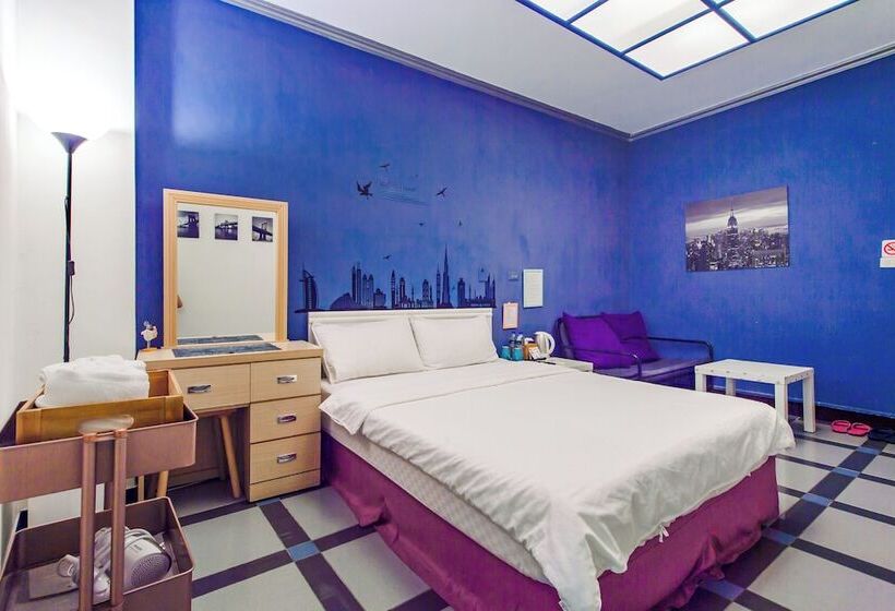 تختخواب و صبحانه Ju Jiu House