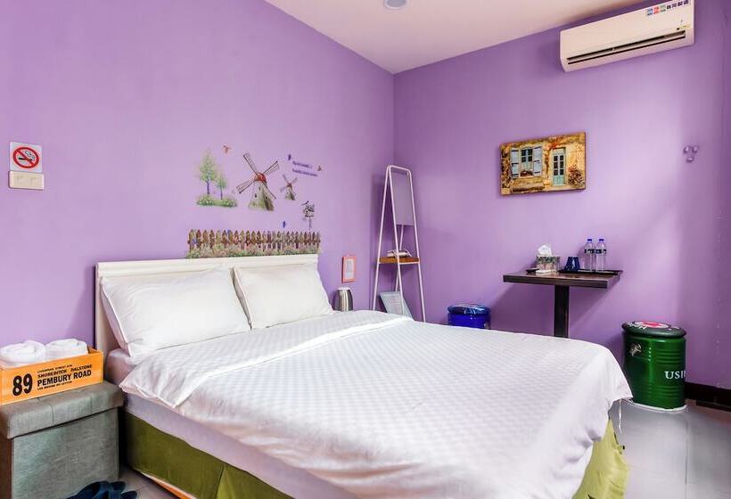 تختخواب و صبحانه Ju Jiu House