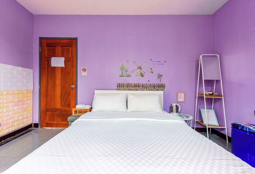 تختخواب و صبحانه Ju Jiu House