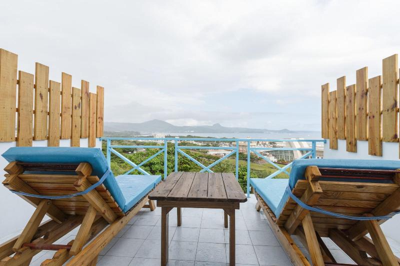 تختخواب و صبحانه Ktsea Inn