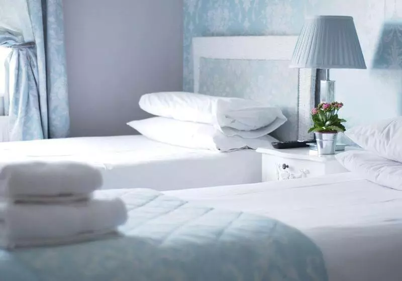 تختخواب و صبحانه The Cambridge Guest House By Tas