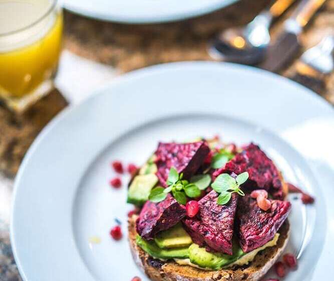 مبيت وإفطار The Henry Guest House