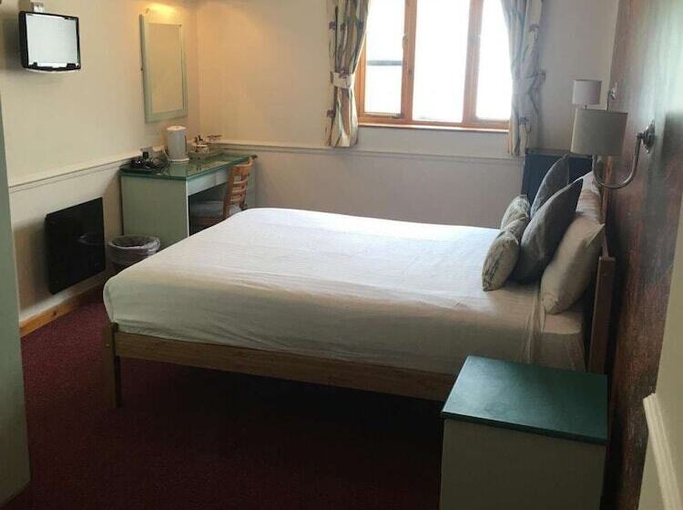 مبيت وإفطار The White Horse Inn