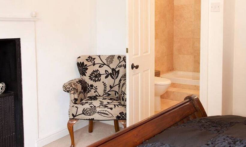 민박 Willow Cottage