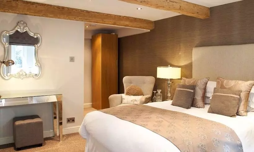 تختخواب و صبحانه Willow Cottage