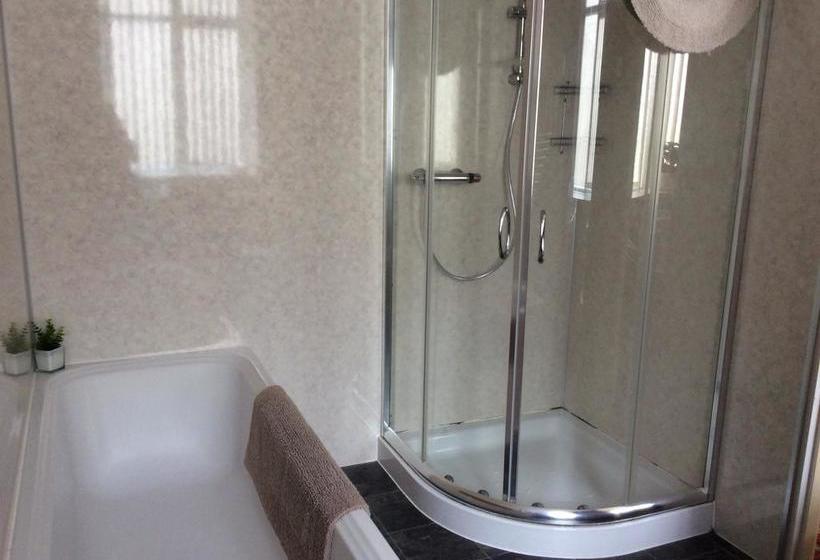 ベッドアンドブレックファースト Cara House