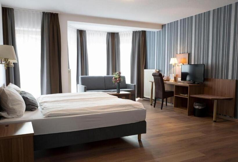 בית מלון כפרי Am Palais