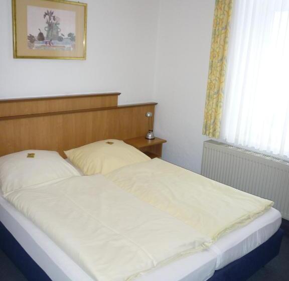 호텔 Gaststätte Mutter Buermann