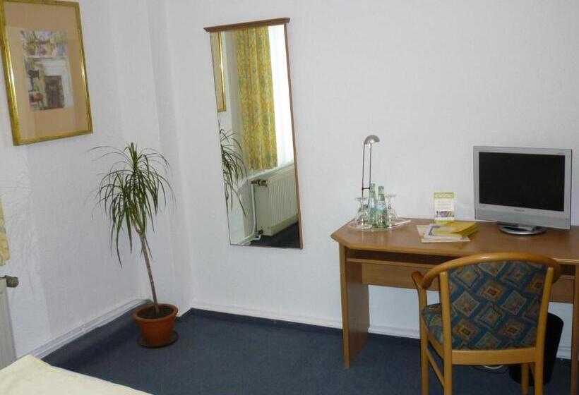 호텔 Gaststätte Mutter Buermann