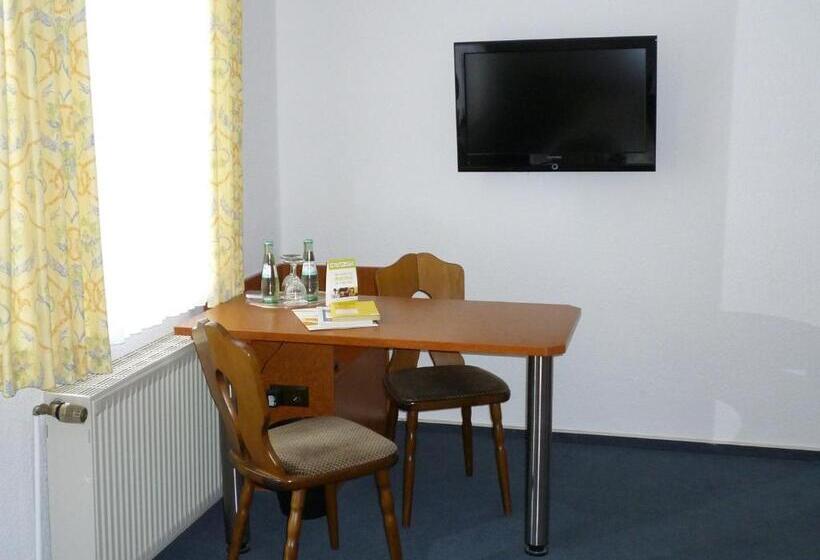 호텔 Gaststätte Mutter Buermann