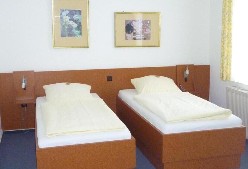 호텔 Gaststätte Mutter Buermann