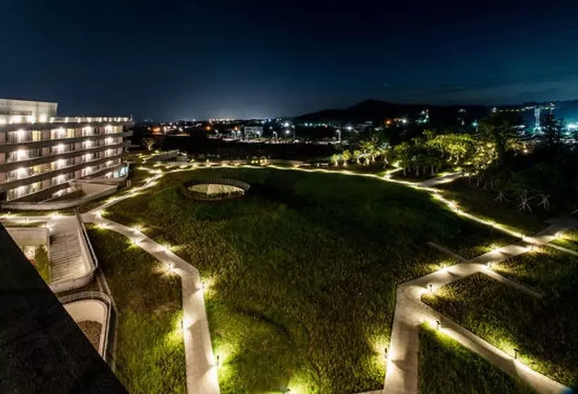 Hidden Cliff Hotel And Nature