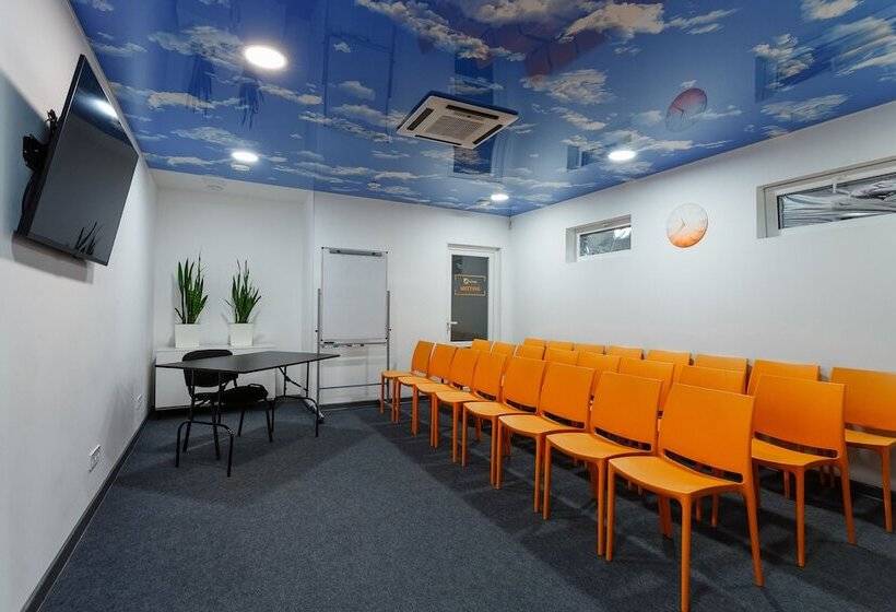 هتل Orange