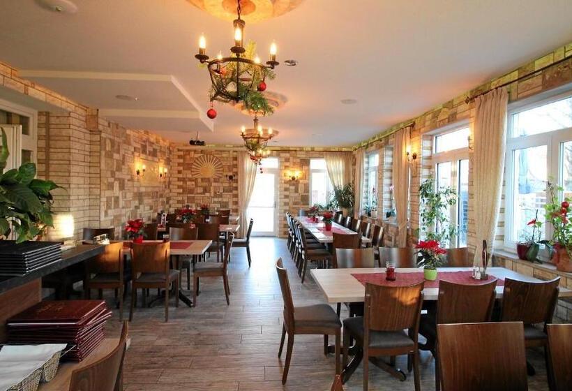 هتل Restaurant Axion