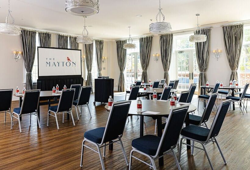 فندق The Mayton