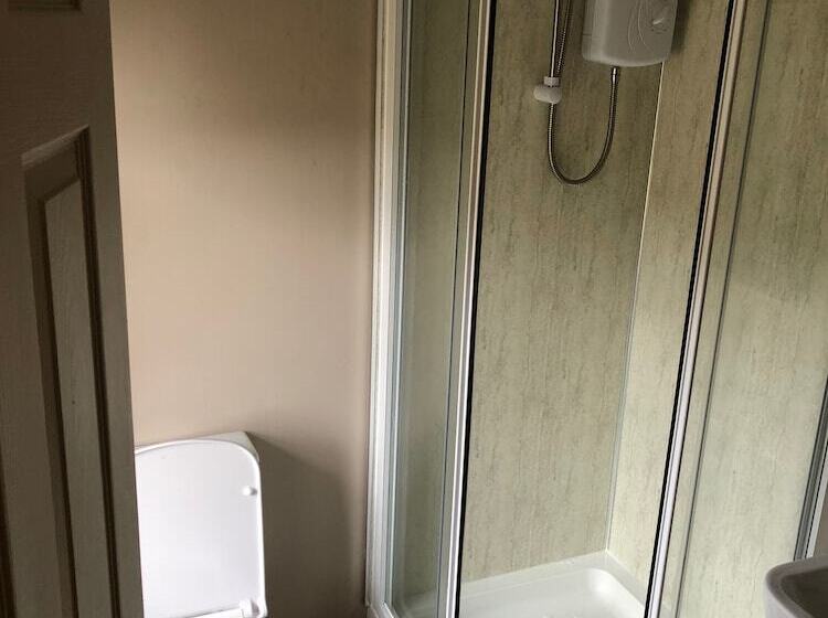 Riggend Farm Bed And Breakfast