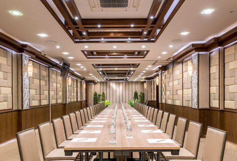 Rimnaam Klangchan Hotel   Sha Plus