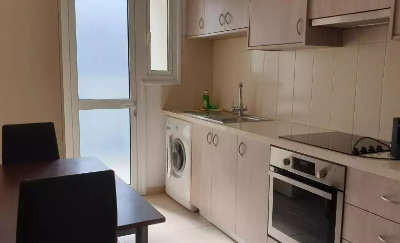 Takelena Apartments