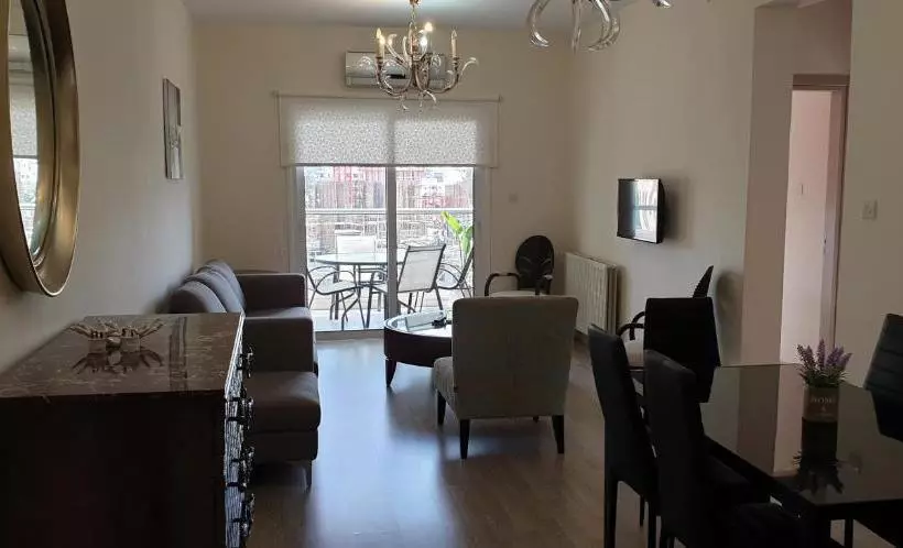 Takelena Apartments