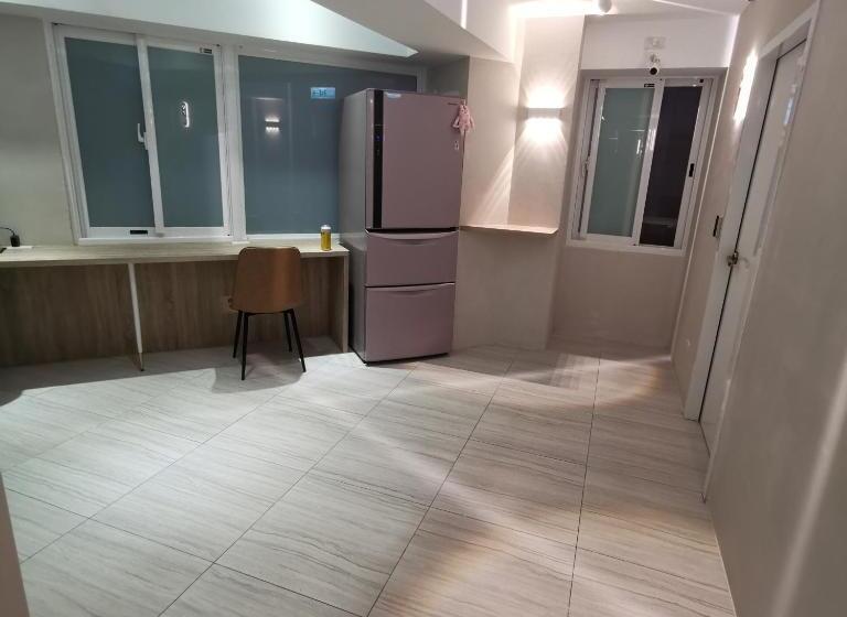 橙舍二館 Tw Hostel 2