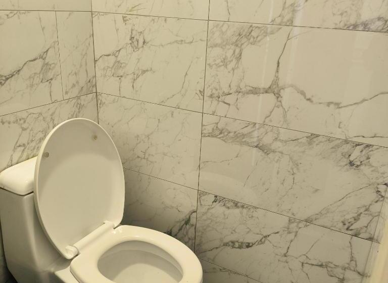 橙舍二館 Tw Hostel 2