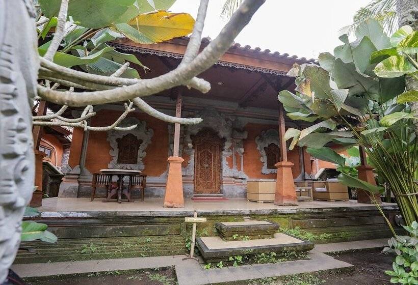 Ubud Hotel & Cottages
