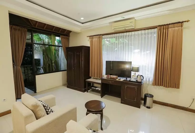 Ubud Hotel & Cottages
