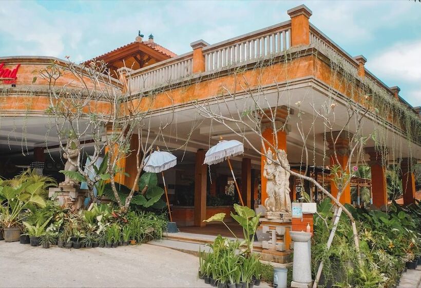 Ubud Hotel & Cottages