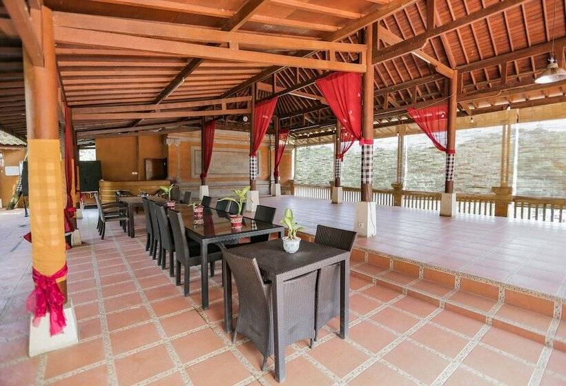 Ubud Hotel & Cottages