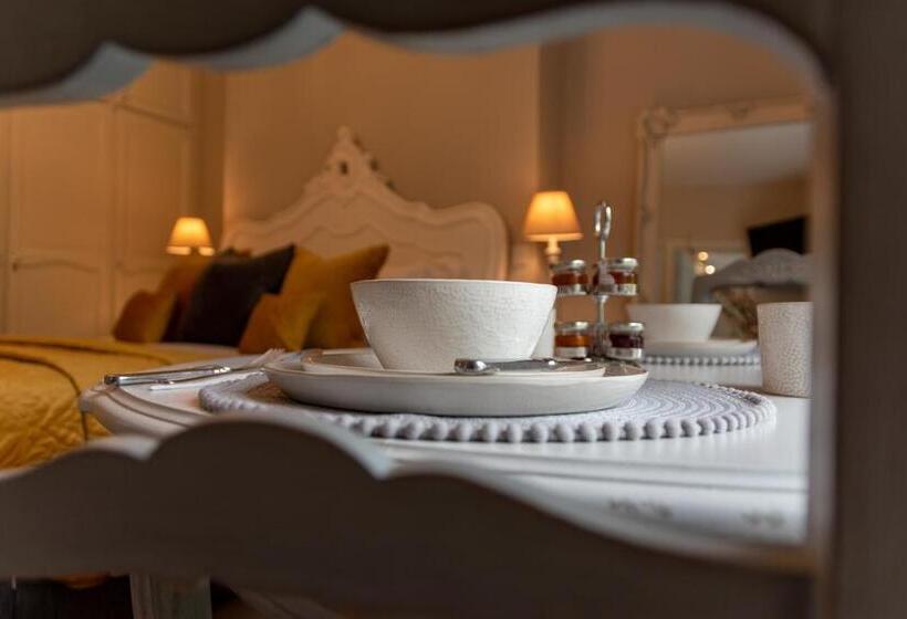 Apple Tree Bed And Breakfast