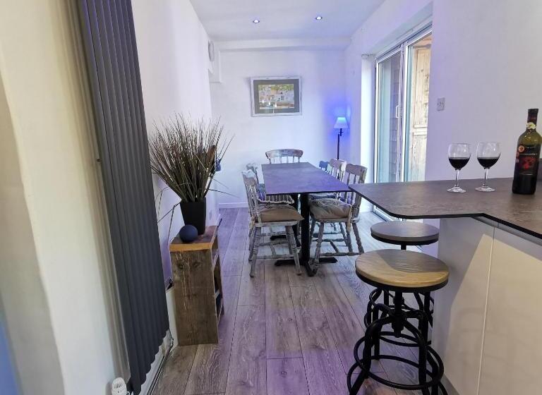 민박 Anchoragewells Next The Sea