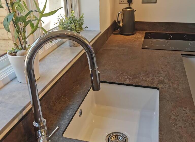 민박 Anchoragewells Next The Sea