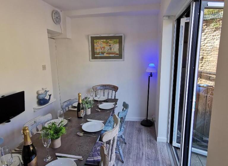 민박 Anchoragewells Next The Sea