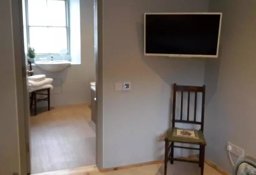 تختخواب و صبحانه Duncan House