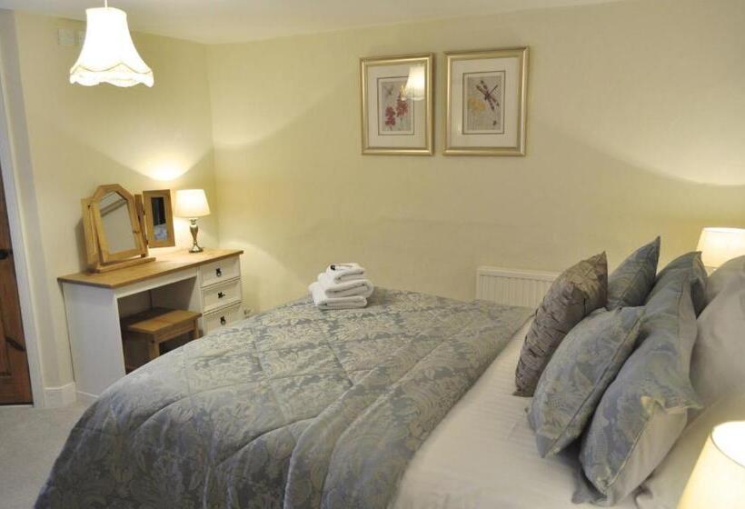 민박 Dunster Mill House