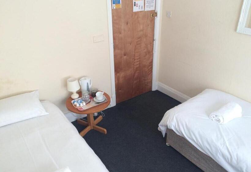 مبيت وإفطار Sheridans Budget Accomodation