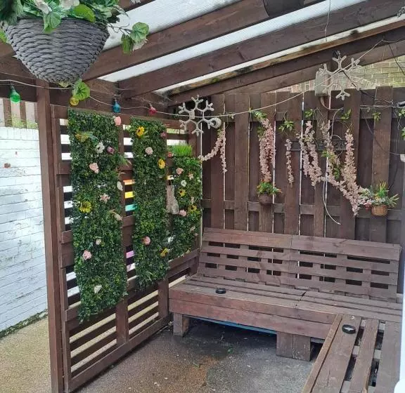 Bed and Breakfast Sheridans Budget Accomodation