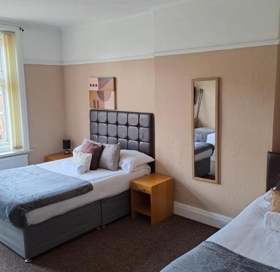 مبيت وإفطار Sheridans Budget Accomodation