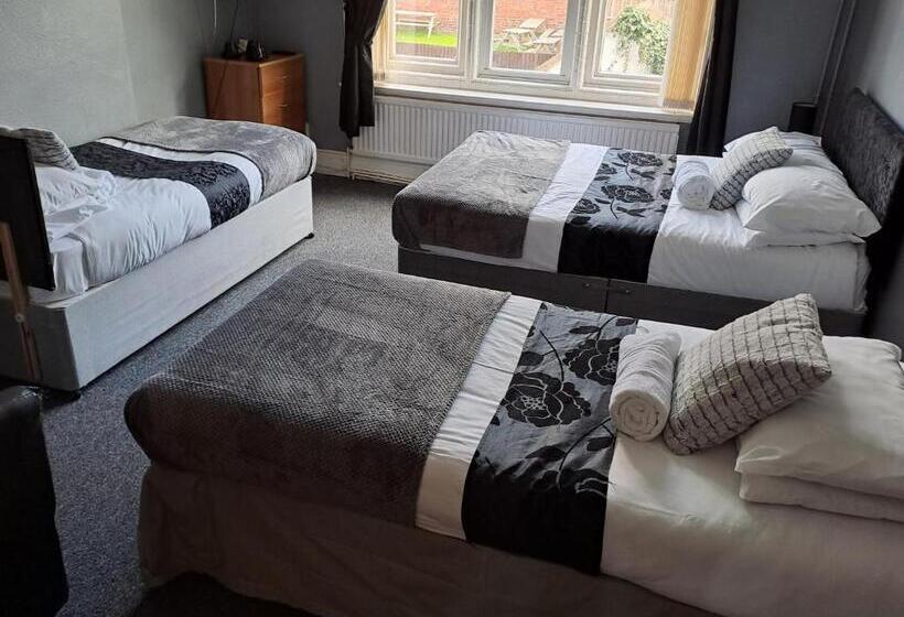 مبيت وإفطار Sheridans Budget Accomodation