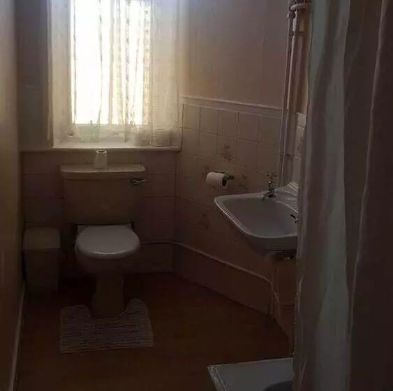 تختخواب و صبحانه Lso Guest House