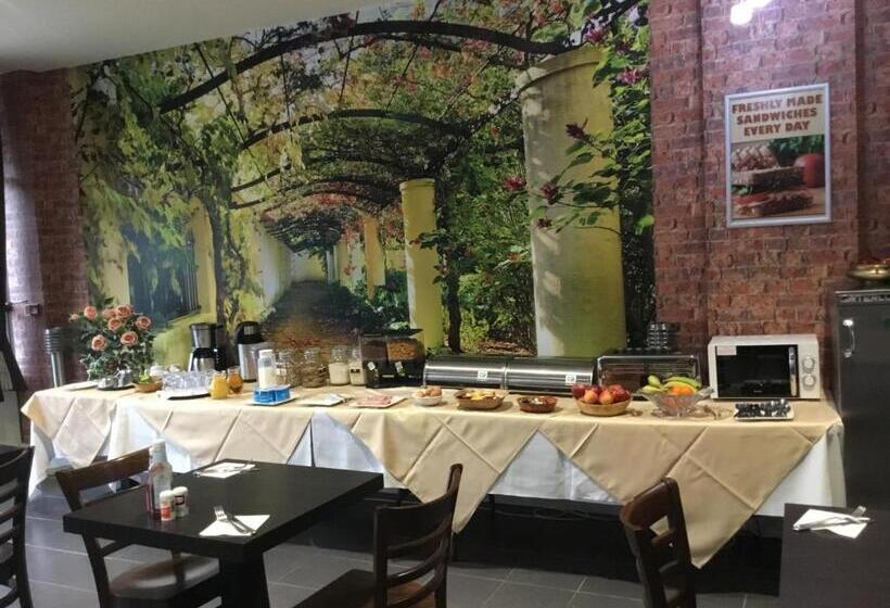 ホテル Star Anglia