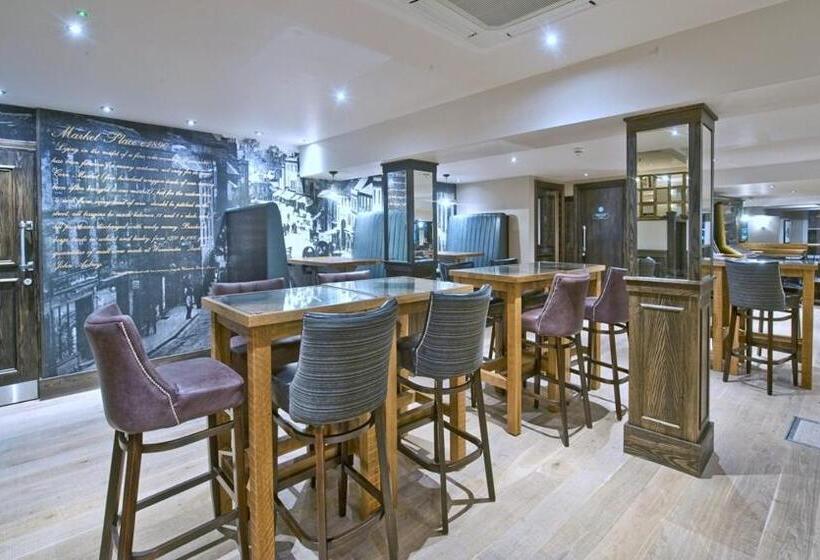 Hotel The Bath Arms Wetherspoon