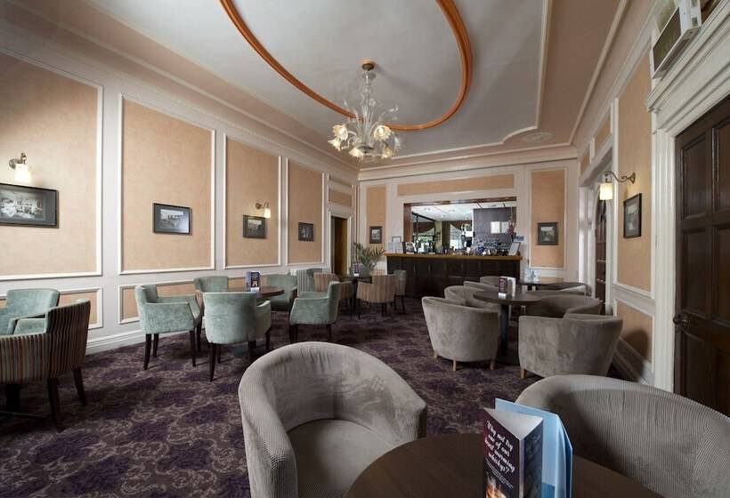 Hotel The Broadway Park