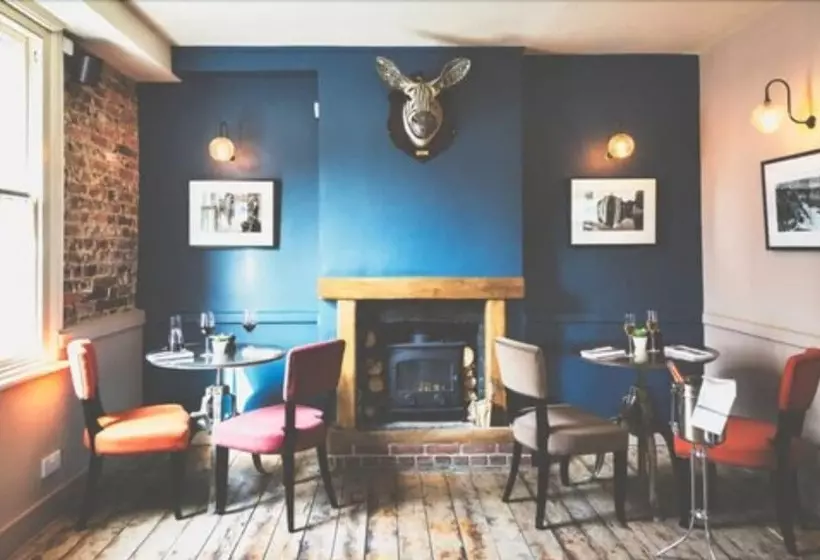 Hotelli The Goudhurst Inn